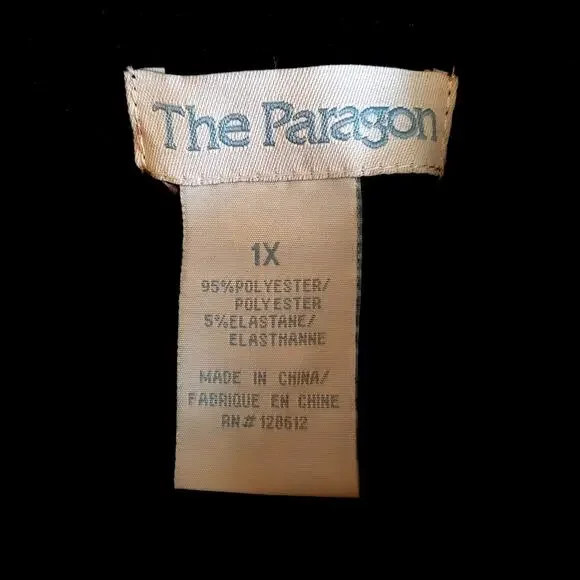 The Paragon Black Lace Two‑Piece Dress Set - Picture 8 of 9